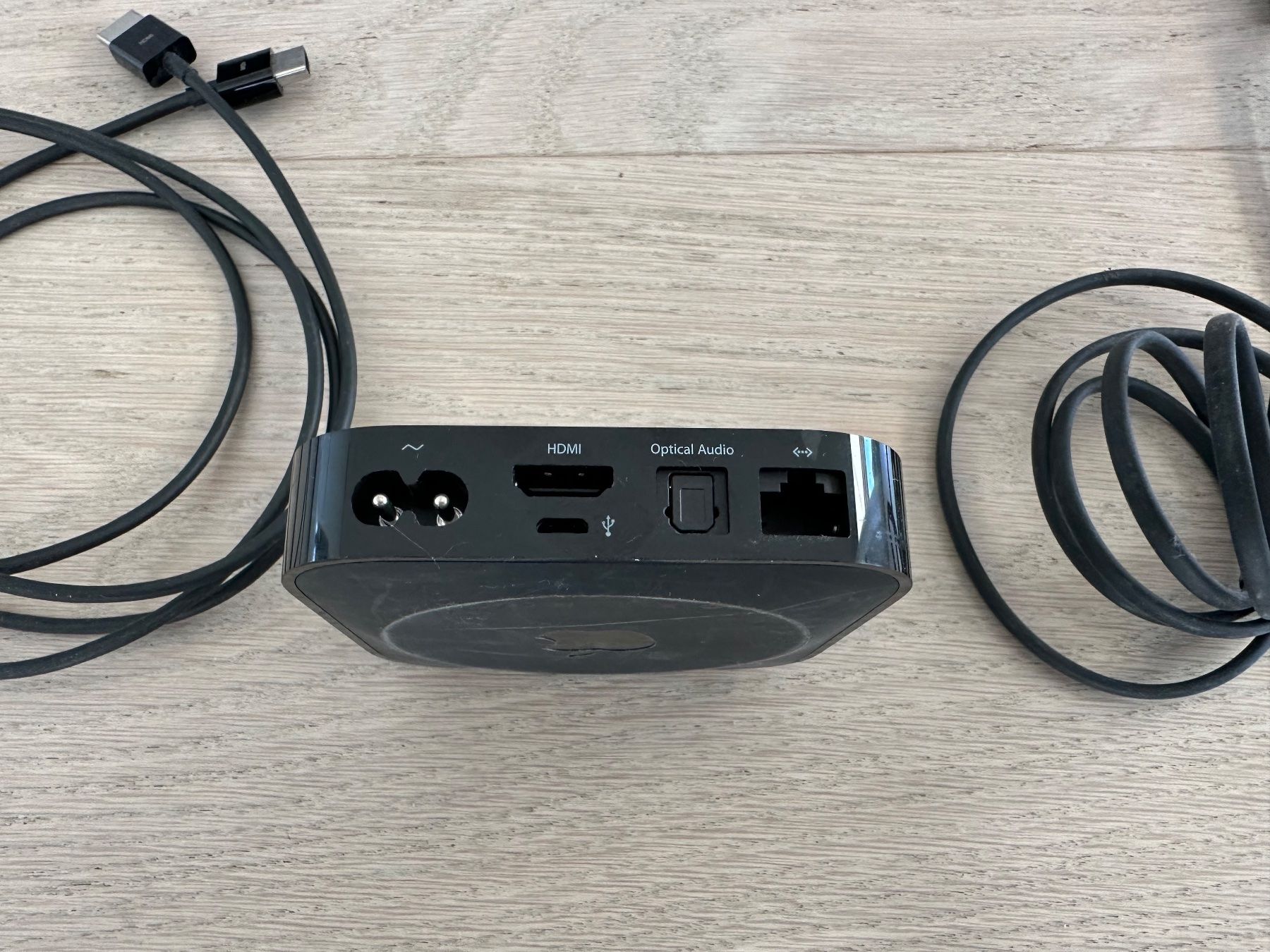 Apple Lettore multimediale & Streamer: Apple TV HD (4. Generation) – Usato da Dietlikon venduto da LASSIVA 2