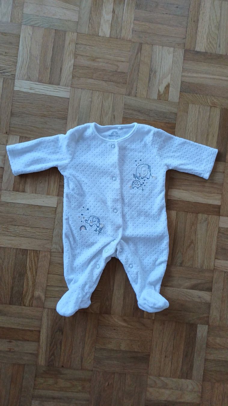 Pyjamas: Baby Strampler Grösse 50+56 – D'occasion à Amriswil par cas_2tsc 2