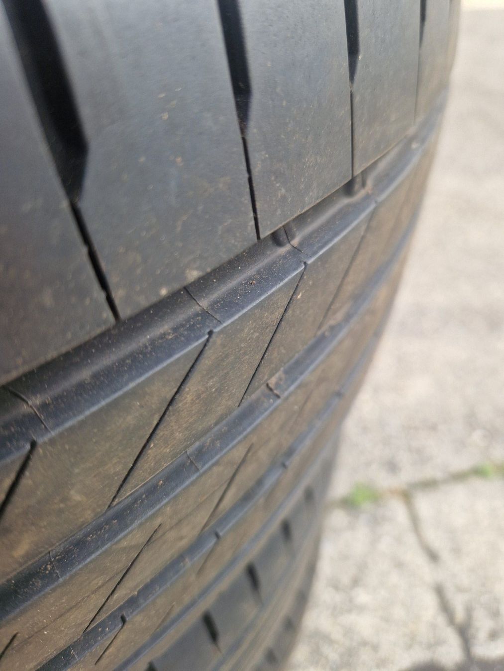 Bridgestone Pneus & Kompletträder: 4x 235/60R18 103 H Bridgestone – Gebraucht aus Kerzers von ernst1234 6