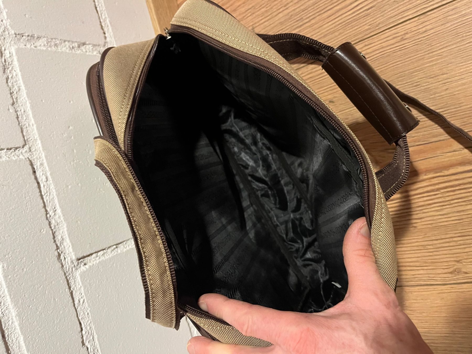 Borse: Vintage Reisetasche Umhängetasche – Usato da Zürich venduto da olivier0310 6
