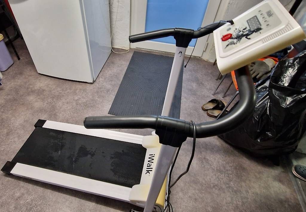 Hometrainer: Laufband – Gebraucht aus Schaffhausen von munotmunot01 2