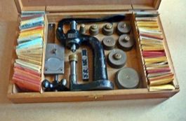 Vintage INCA Pressstock für Uhrengläser & Böden + Gläser