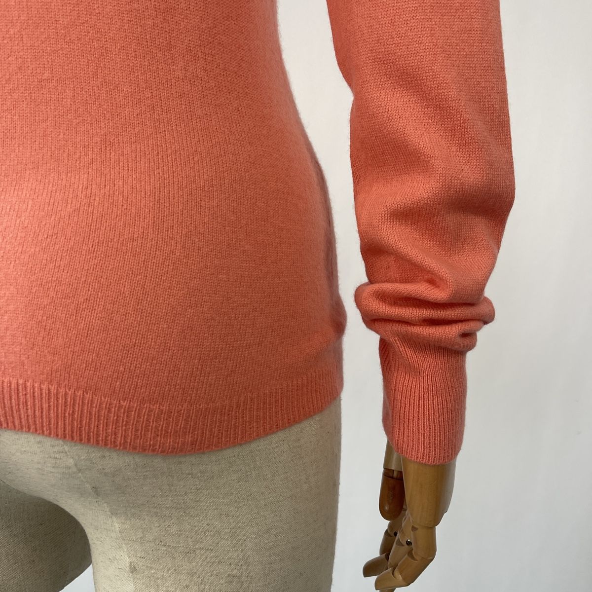 Pullover & Sweatshirts: DELICATELOVE New Cashmere Sweater – Neu (gemäss Beschreibung) aus Emmen von Nightingale_2022 4