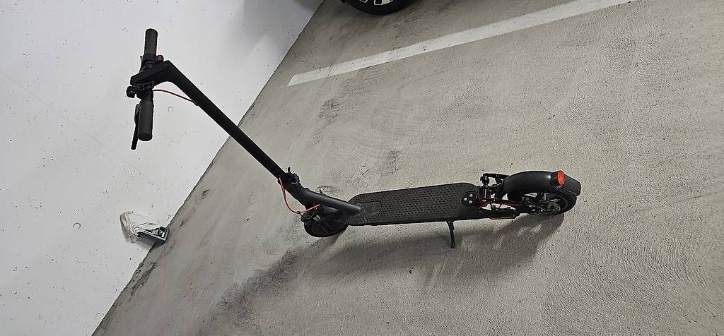 Kickboard: XIAOMI PRO 2 – Gebraucht aus Gelterkinden von ArdianDeliu03