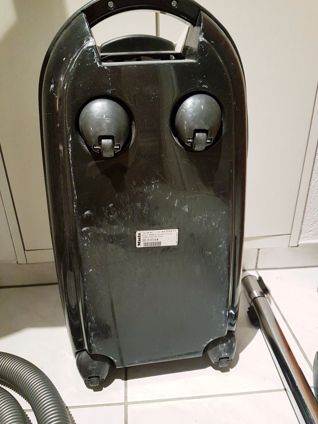 Miele Aspirapolveri & Accessori: Miele Medicair Staubsauger – Usato da Wallisellen venduto da Swissline11 2