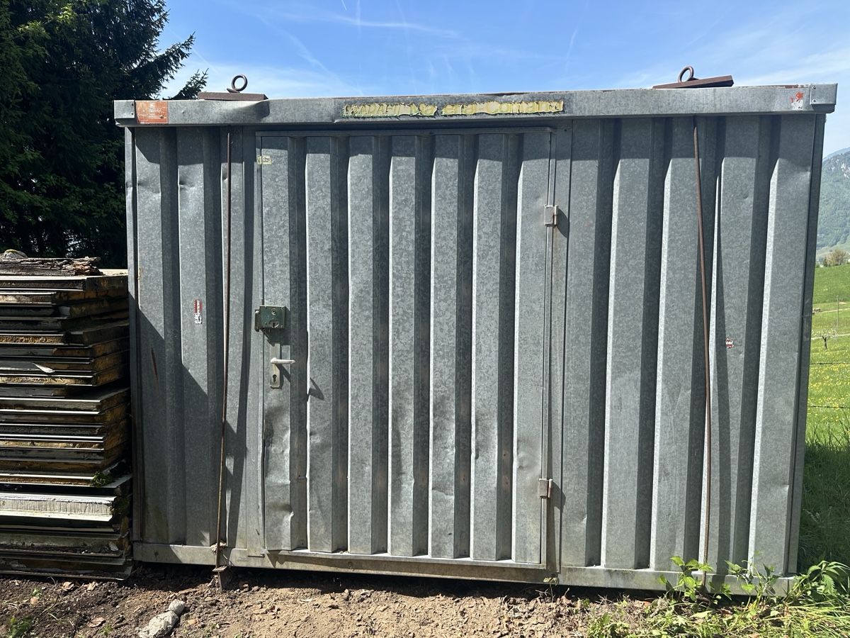 Baucontainer: Lagercontainer 3.05 x 2.10x 2.25m – Gebraucht aus Morschach von Butterbrot9000