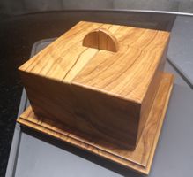 Boite de qualité en bois d'olivier