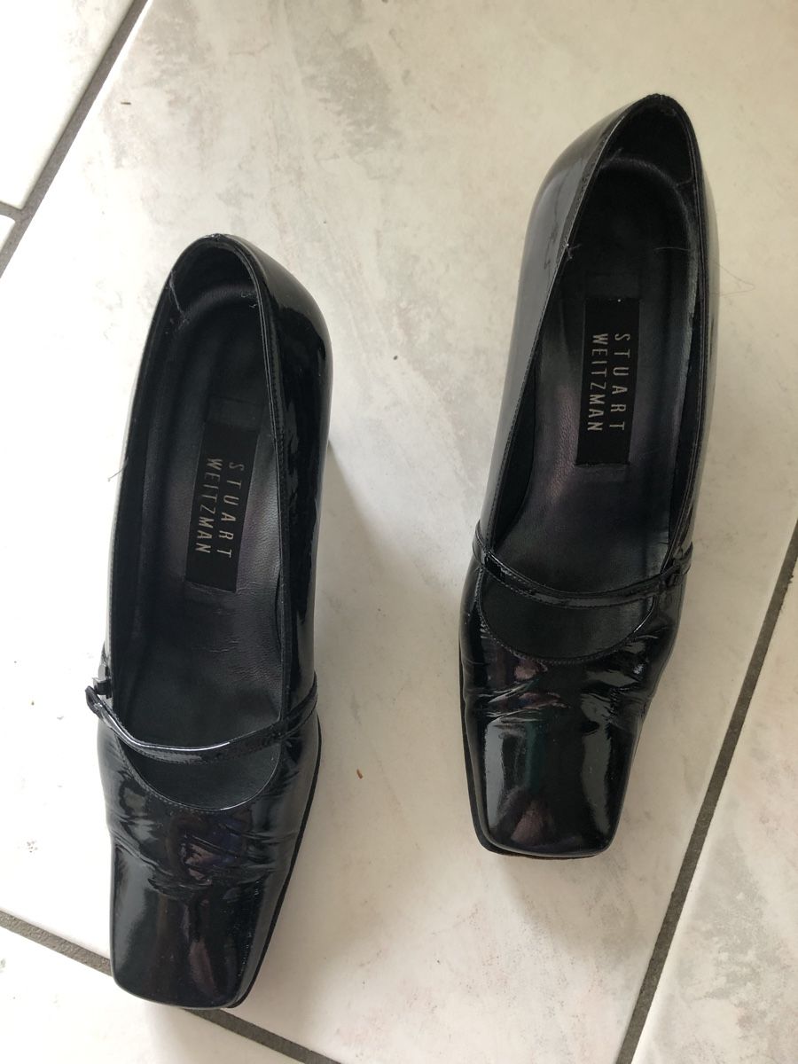 Stuart Weitzman Damenschuhe: Lackleder Pumps Stuart Weitzmann – Gebraucht aus Solothurn von Congela