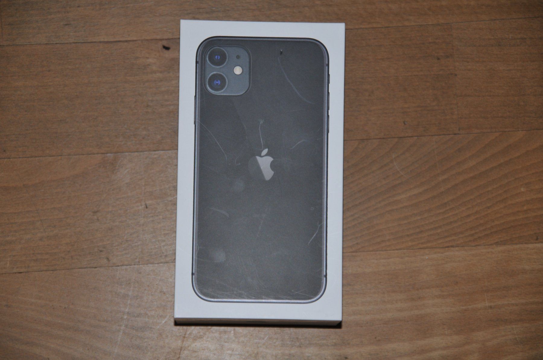 Apple Telefoni cellulari / Smartphones: Apple iPhone 11 - Black - 64 GB - Top Zustand – Usato da Winterthur venduto da Schwestere 1