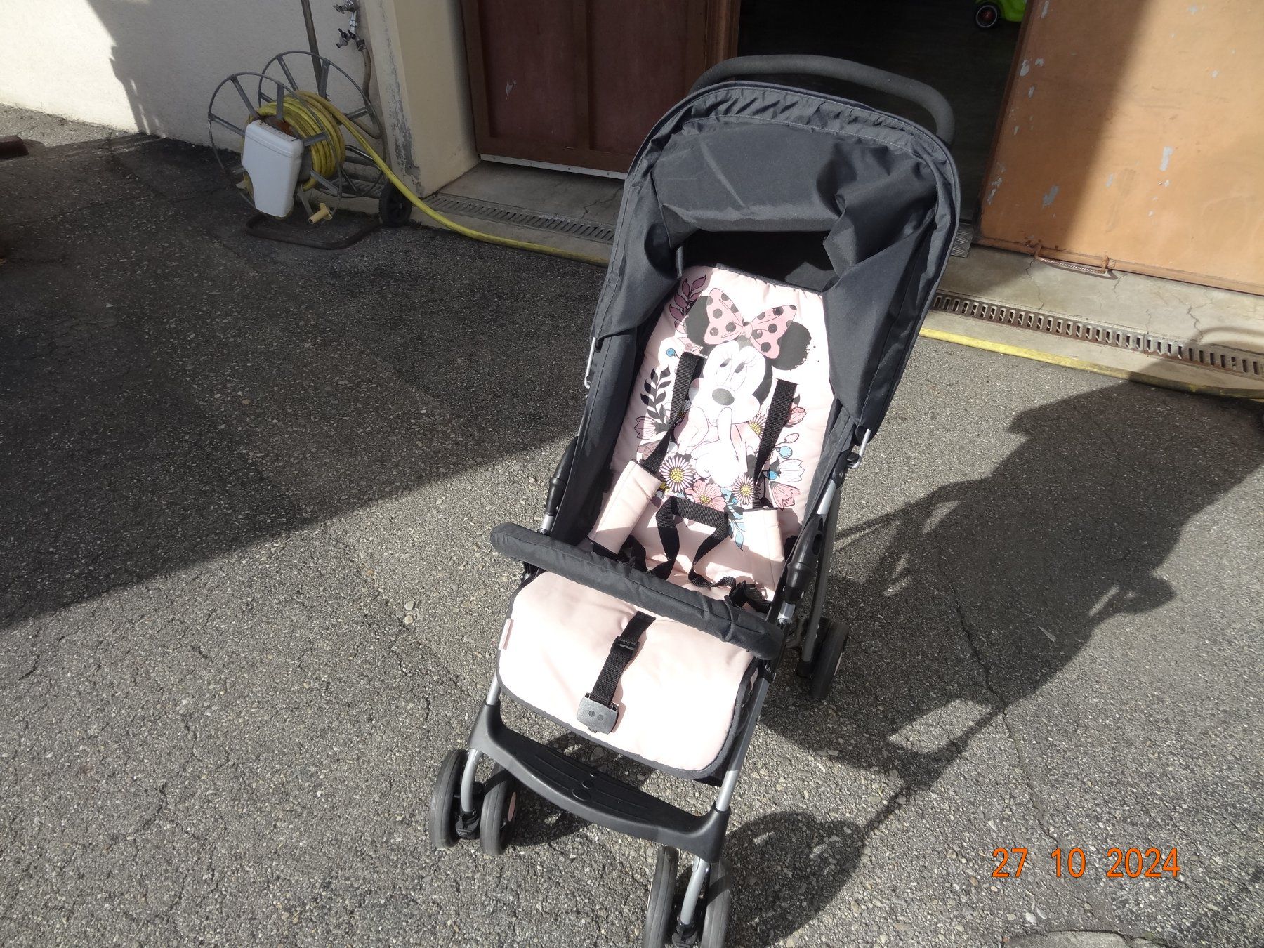 Hauck Kinderwagen: Poussette Hauck Minnie Mouse, bon état – Gebraucht aus conthey von Roxette01 5