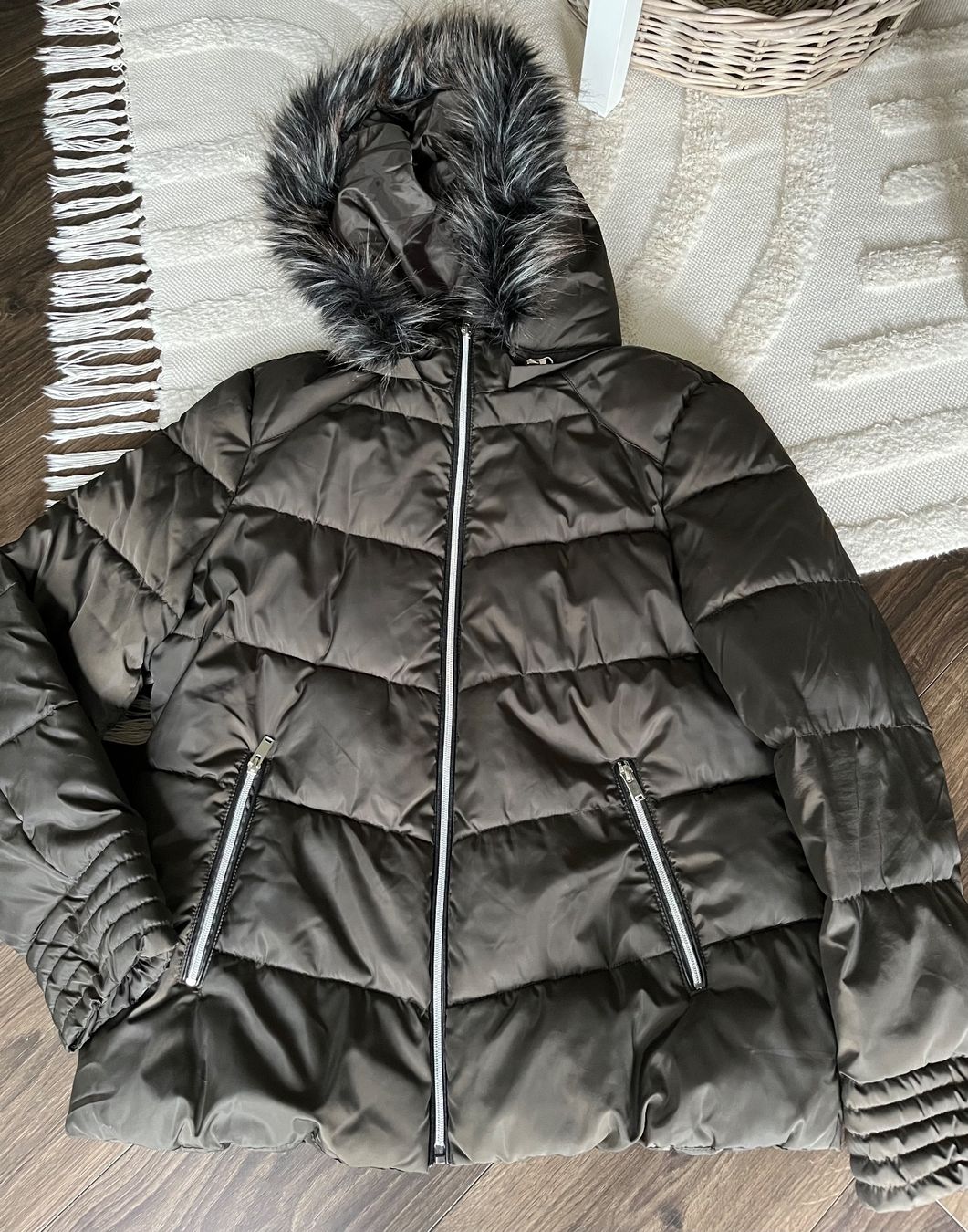 Giacche: Winterjacke Gr. 44 – Nuovo (secondo la descrizione) da Niederuzwil venduto da Mala