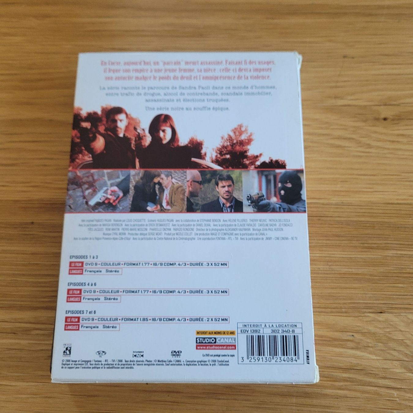 Tutti i DVDs: DVD Coffret Mafiosa Saison 1 – Usato da Biel/Bienne venduto da Destockweb 1