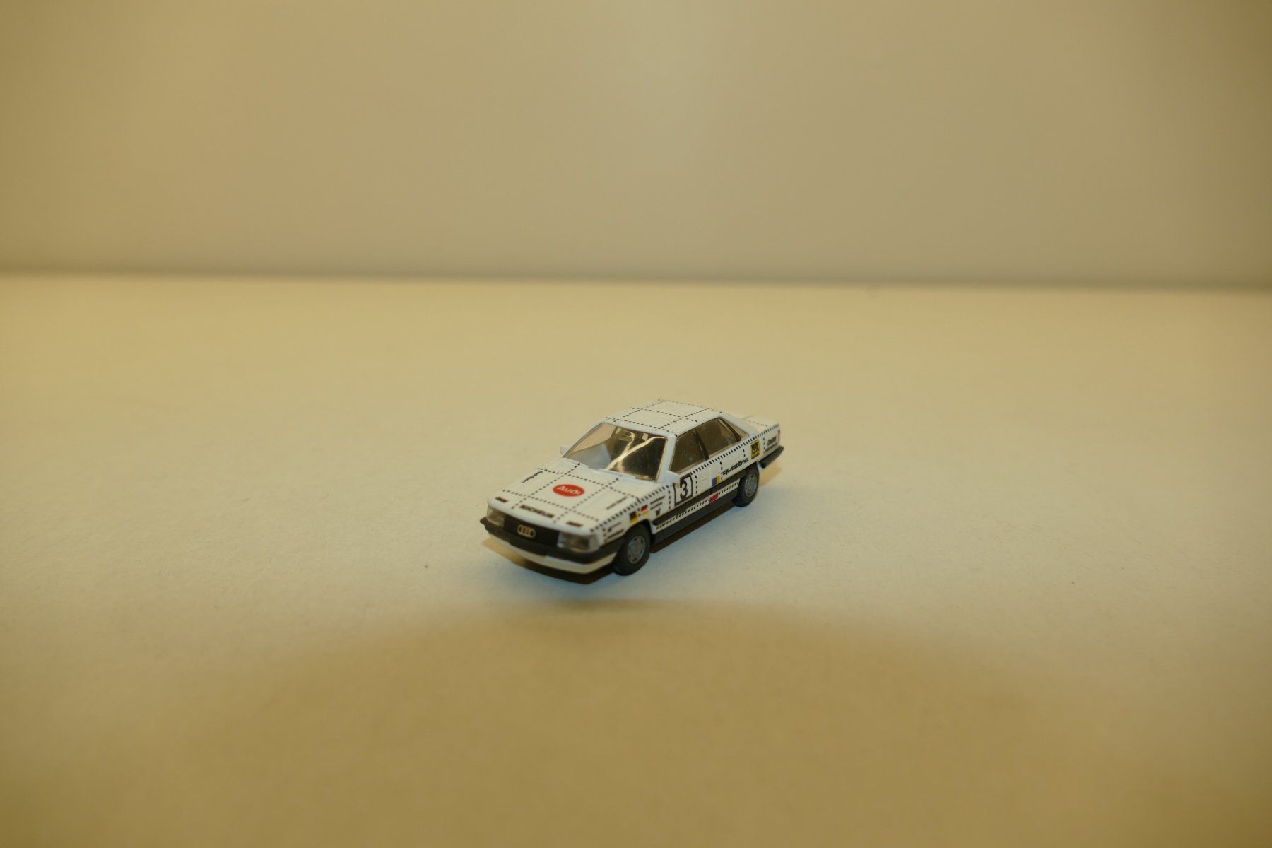 Rietze Modellini d'auto: Rietze 1:87: Audi 200 #3 – Nuovo (secondo la descrizione) da Niederhasli venduto da rail-duerst