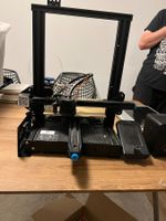 Creality Ender 3 V2 FDM 3D-Drucker gebraucht