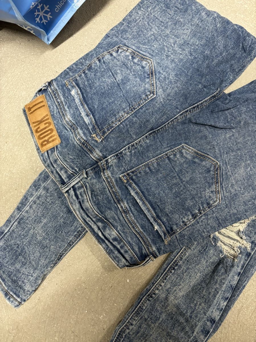 Tally Weijl Jeans: Tally weijl jeans – Usato da Itingen venduto da jessi811 1