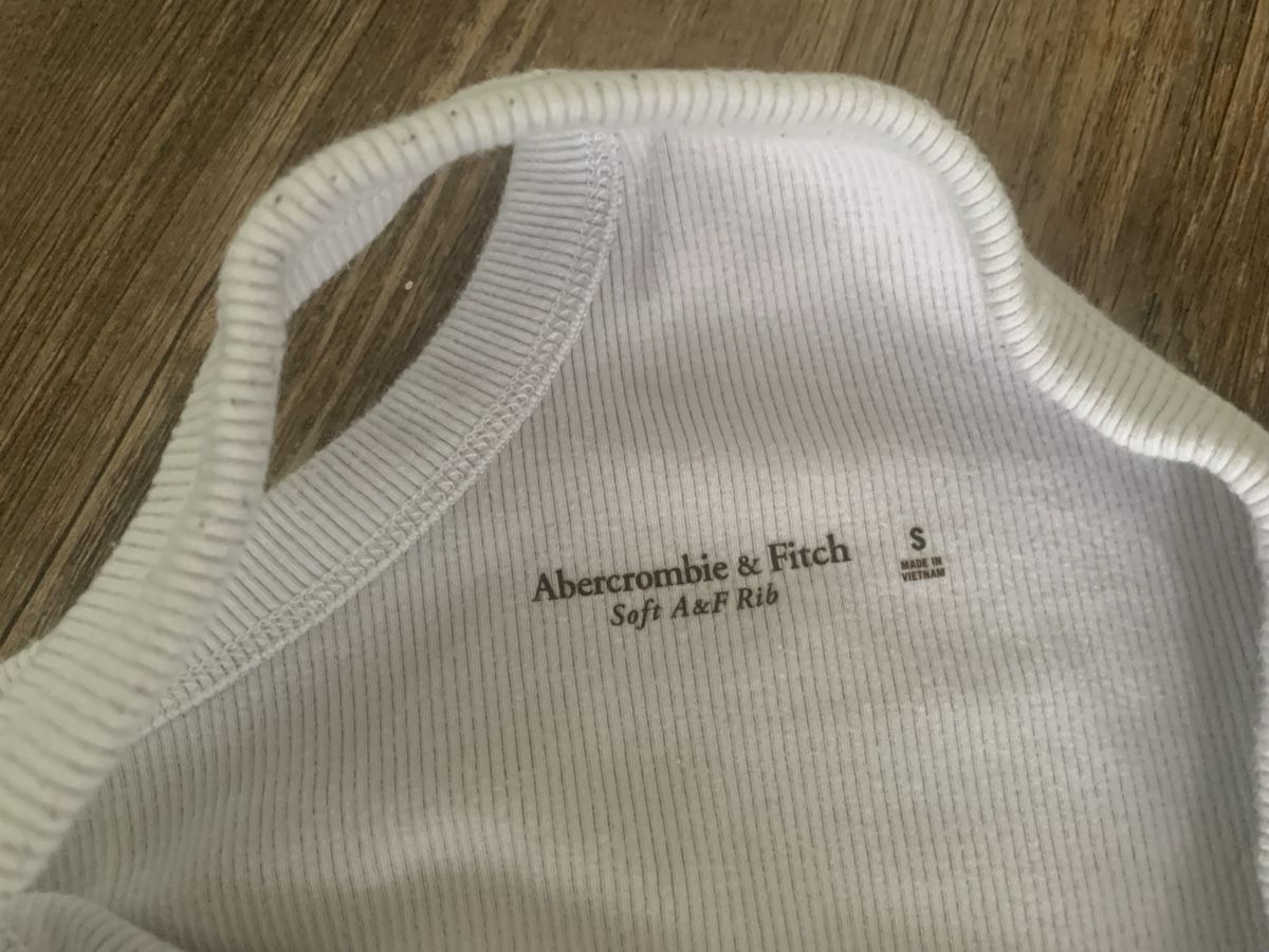 Abercrombie Top: Abercrombie&Fitch Top – Usato da Emmen venduto da ama_8wmn 4