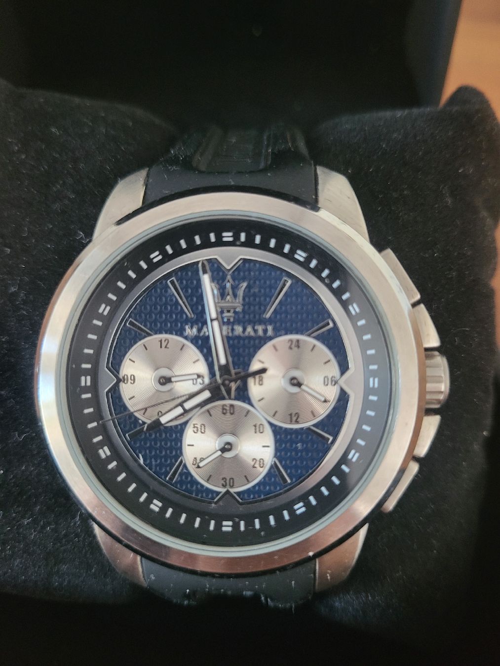 Maserati Bracciali & Braccialetti: Maserati Uhr  – Usato da Fruthwilen venduto da Mostro-Medusa 2