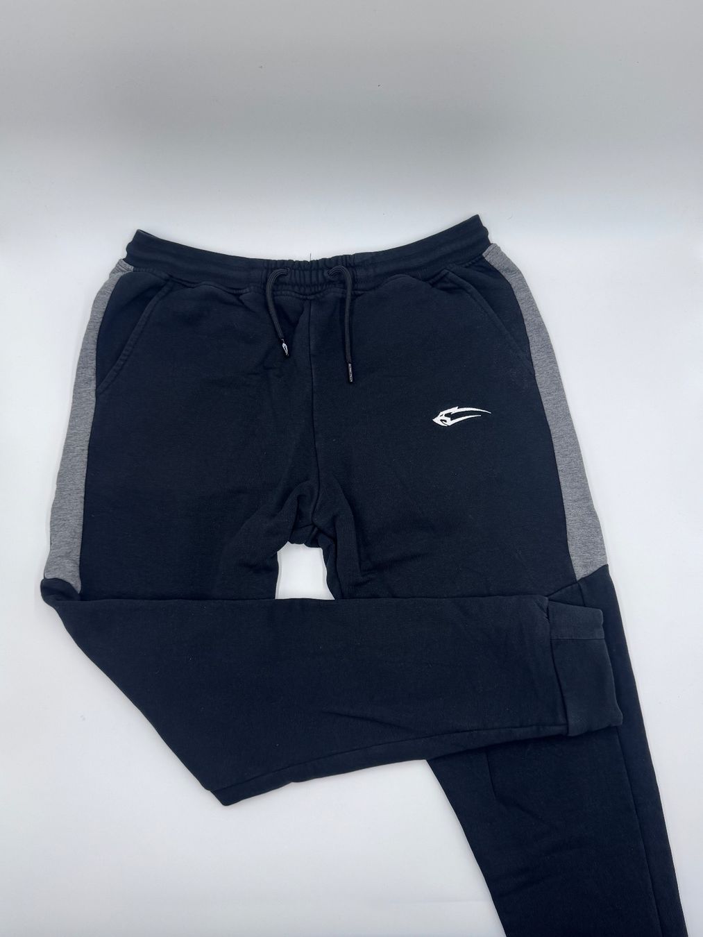 Smilodox Pantaloni: Smilodox Trainerhose, Grösse L – Usato da Arnegg venduto da PascalHelfenberger 1