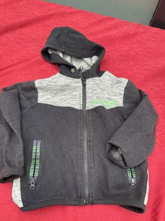 Junge Fleece Jacke Vertbaudet 110