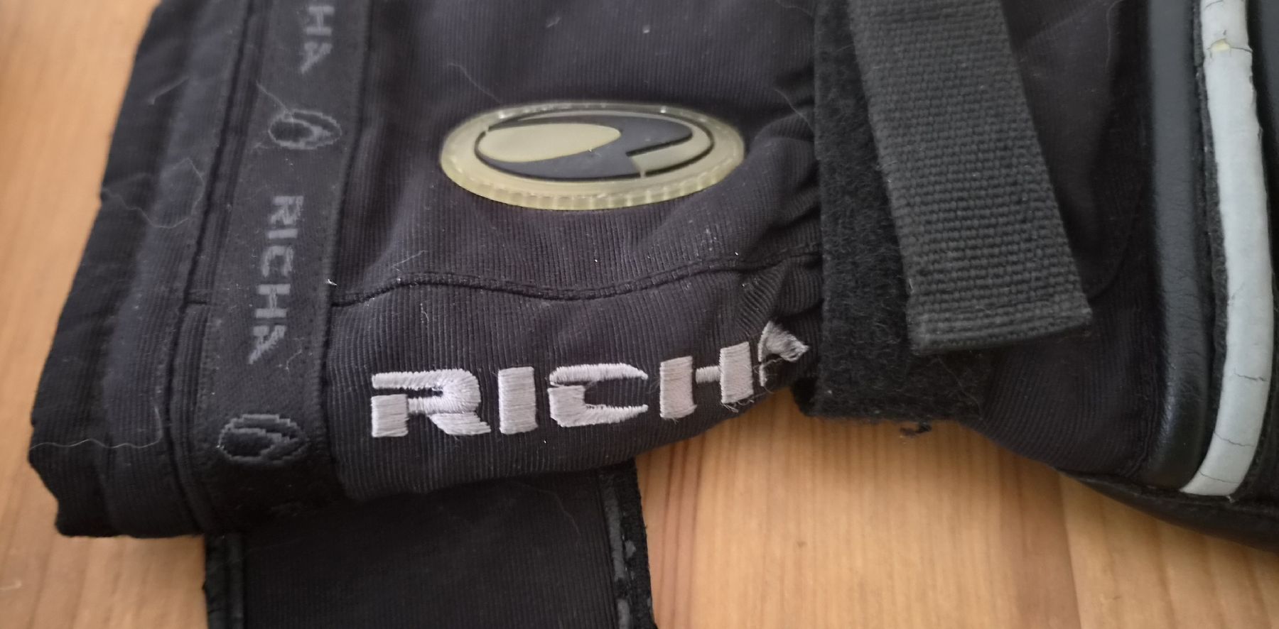 Guanti & manicotti: Motorradhandschuhe RICHA Damen Gr. XS – Usato da Affoltern am Albis venduto da thingsANDthings 2