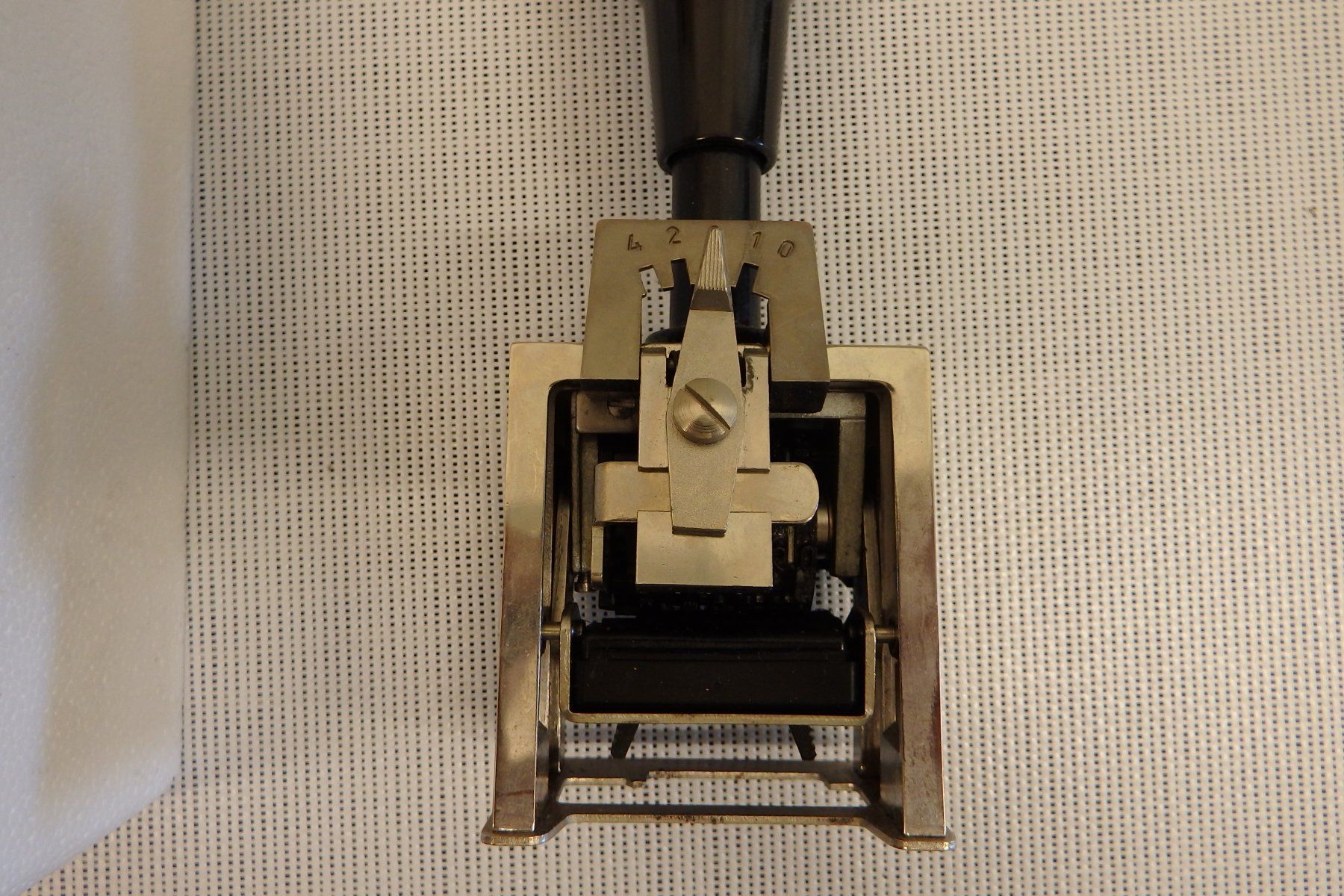 Timbri: Nummerierungs-Stempel oder Paginiermaschine Reiner B2 – Usato da Bischofszell venduto da Museumscafe 4