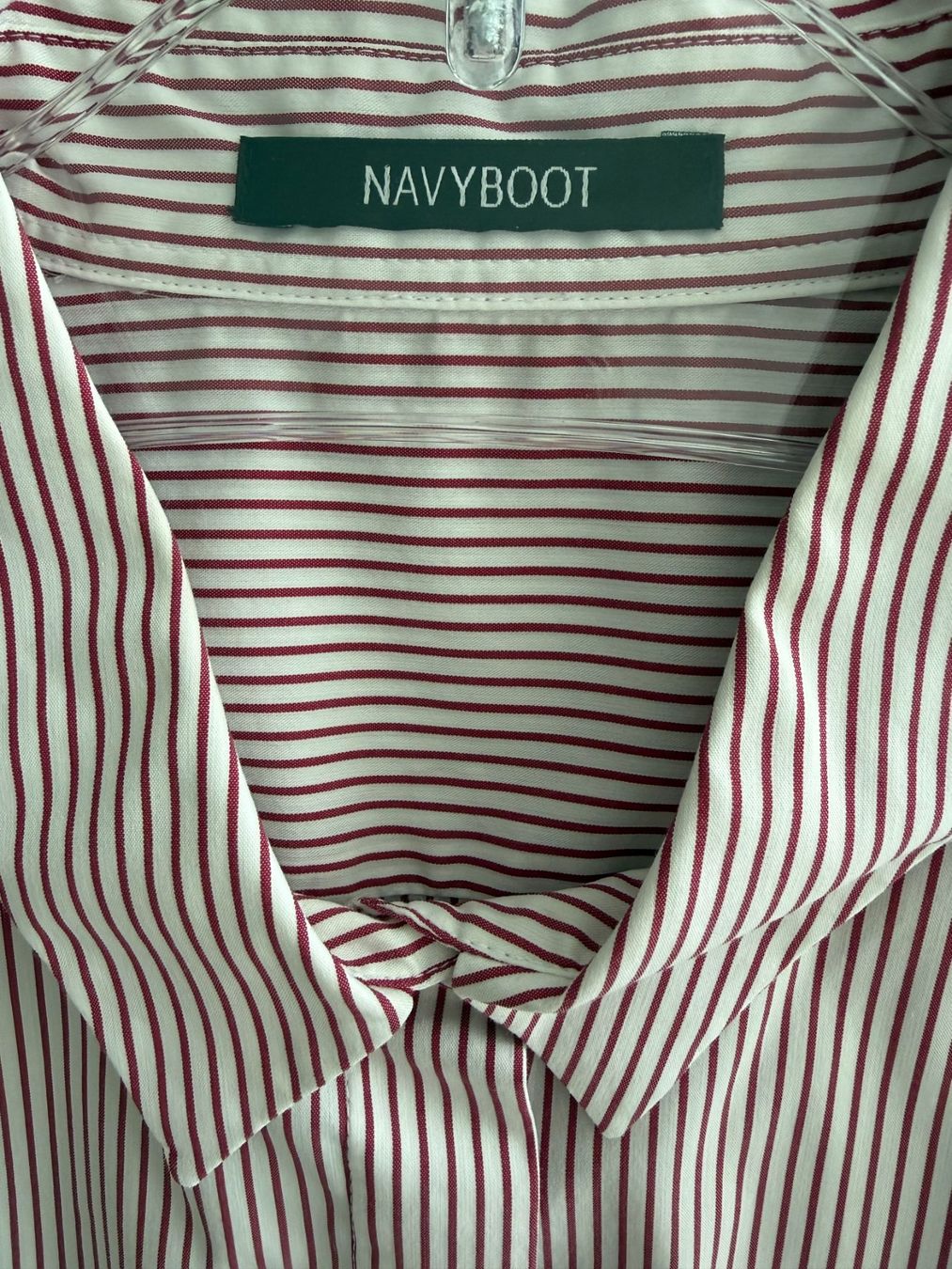 Navyboot Camicette: NAVYBOOT Kurzarmbluse weiss/weinrot gestreift, Grösse 40 – Usato da Muri b. Bern venduto da ris_m7jw 1