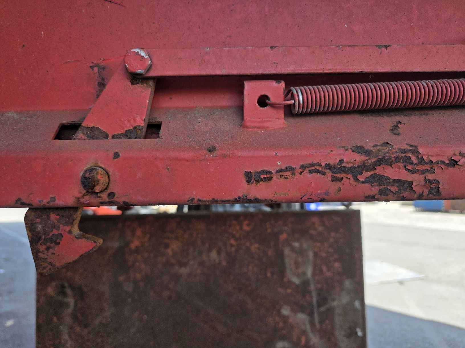 Contenitori edile: Klappbodenbehälter Inhalt 0.5 m³ – Usato da Baar venduto da alf_682d 4