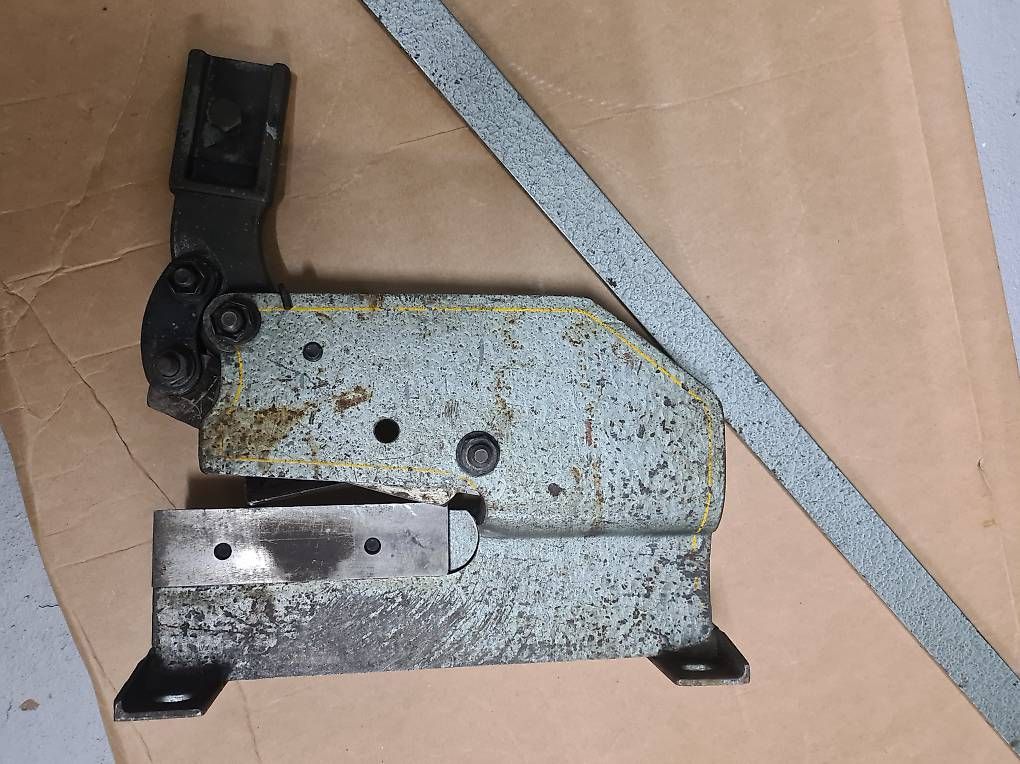 Tutti gli attrezzi: Mubea Blech Handhebelschere Modell 3S/5R – Usato da Ramiswil venduto da bierer95 2