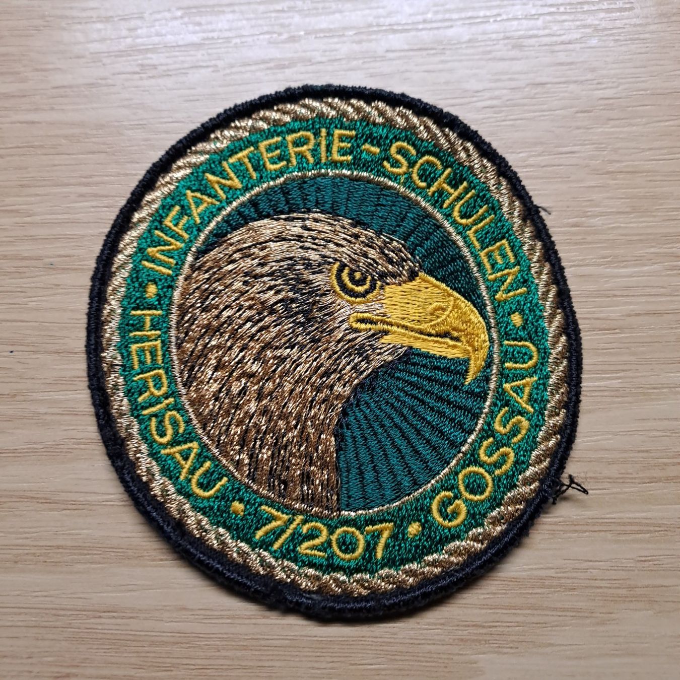Schweizer Armee Placchette & Badge: Infanterie-Schulen Gossau 7/207 – Usato da Gipf-Oberfrick venduto da Mig_29