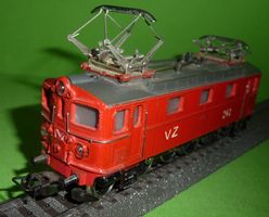 SJ Serie Da Märklin 3018 Gehäuse rot umgemalt antik VZ 242