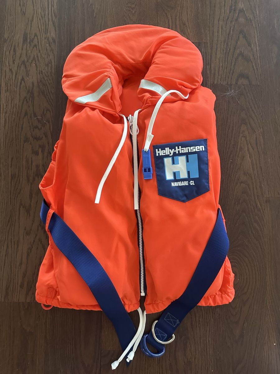 Helly Hansen Schwimmwesten: Rettungsweste Navigare - CL – Neu (gemäss Beschreibung) aus Wangen b. Olten von kellybundy31