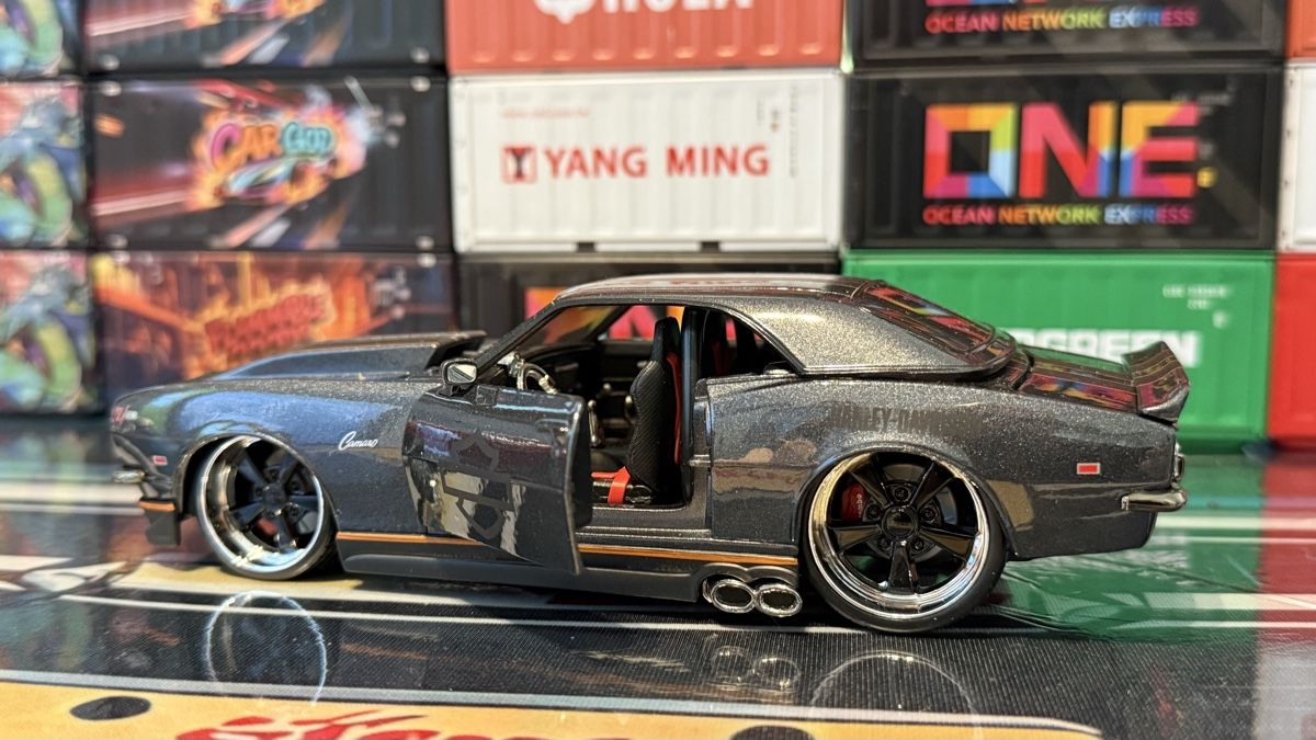 Chevrolet Modellini d'auto: Camaro Z28  Top ! – Nuovo (secondo la descrizione) da Basel venduto da Zomeg 3