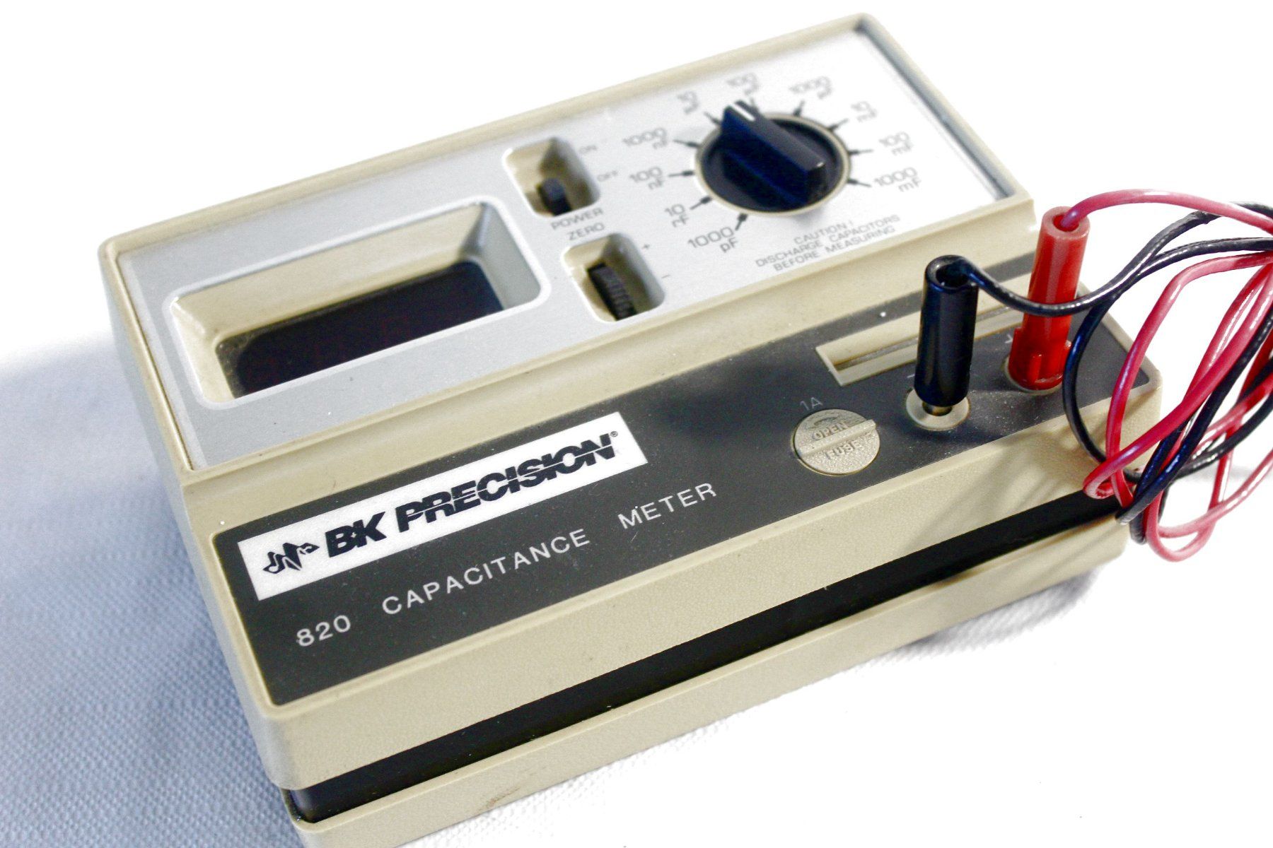 Misurare: BK PRECISION 820 Dynascan Capacitance Meter inklusive Maunal – Usato da Bern venduto da kultiges 2