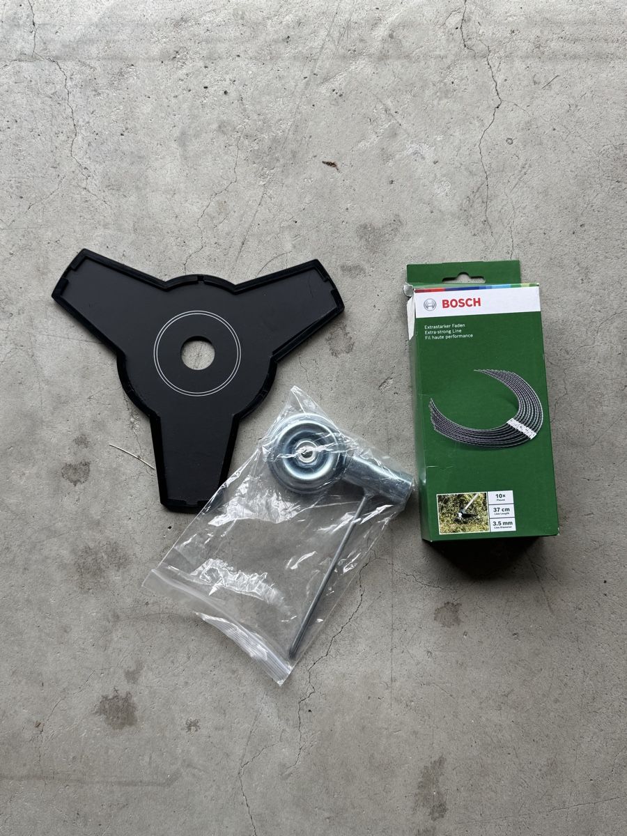 Bosch Tagliaerba: Bosch Elektrotrimmer AFS 23-37 – Usato da Triesen venduto da Kburns 2