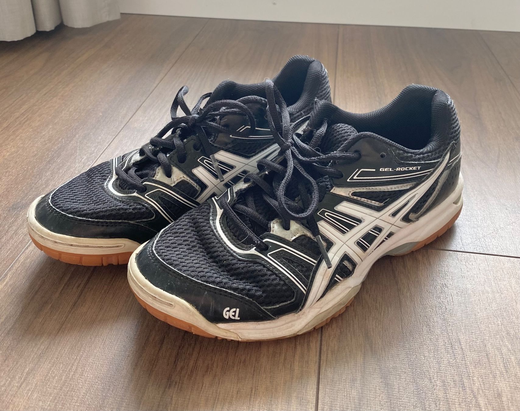 Asics Chaussures hommes: Asics Gel-Rocket Hallenschuhe – D'occasion à Oberdiessbach par cor_2nrl 1