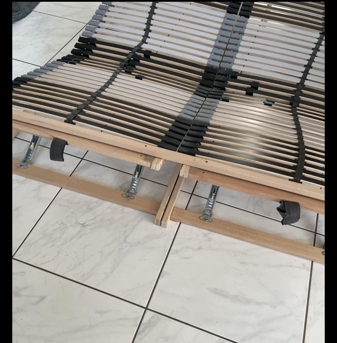 Lattenroste: LATTENROST HOCHWERTIG 140 x 200 oder 2 mal 70 x 200 – Gebraucht aus Biel/ Bienne von Ebonyzh 2