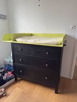 Hemnes Kommode mit Wickelaufsatz