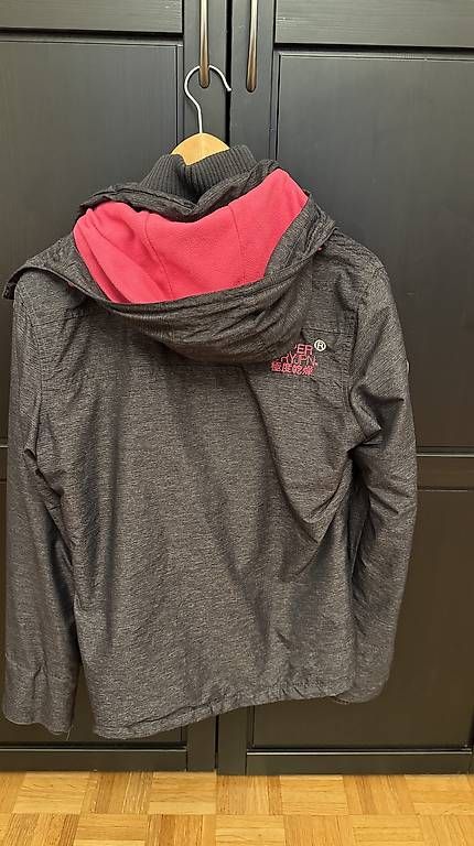 Superdry Giacche: Jacke Superdry – Usato da Muttenz venduto da kim_6vx8 2