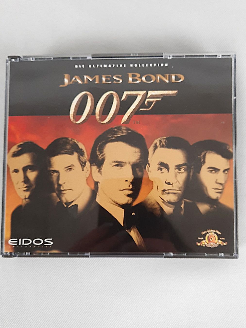 Giochi: EIDOS "James Bond 007: Die ultimative Kollektion" – Usato da Beinwil am See venduto da Restwert_Beinwil 4