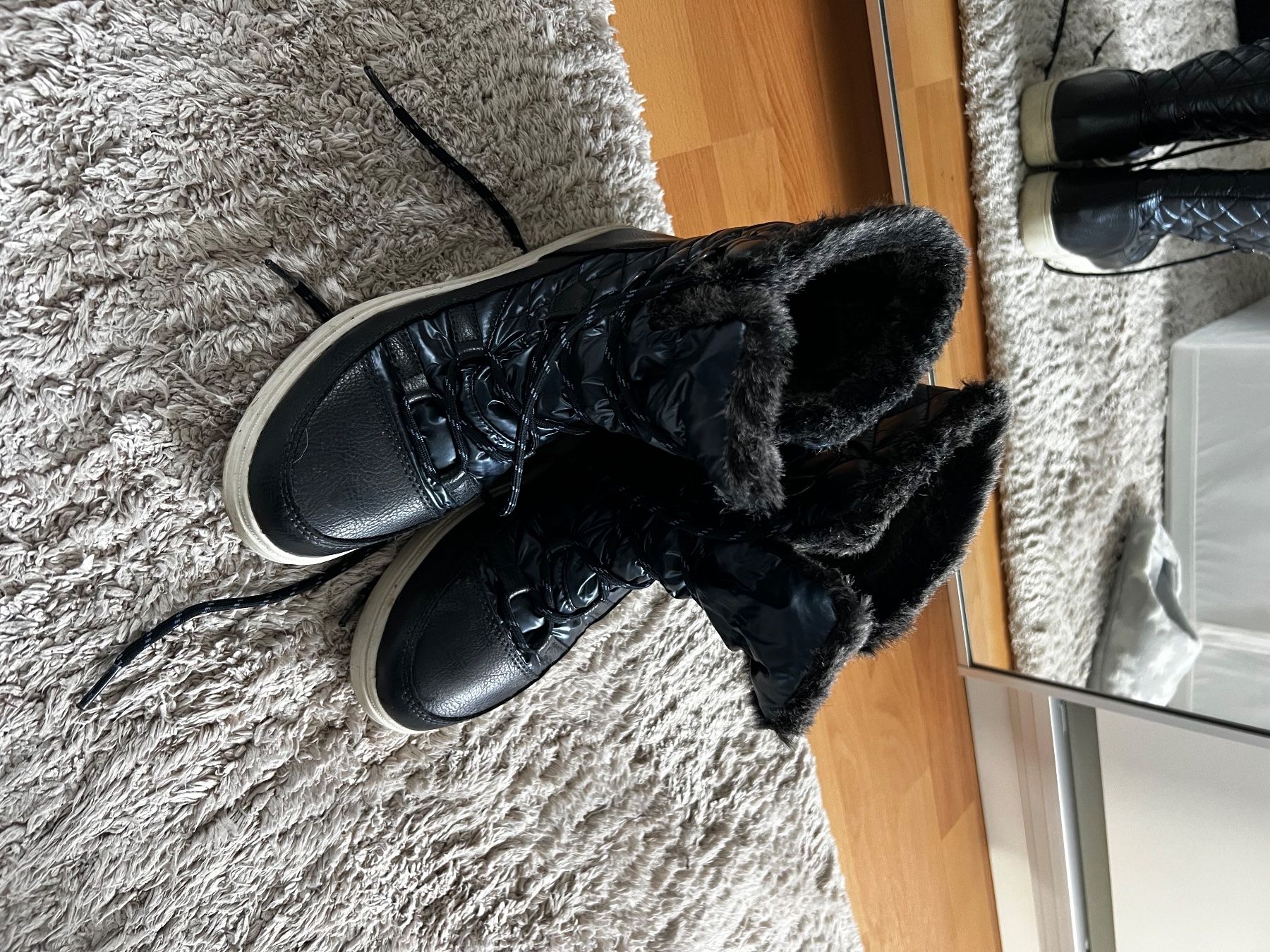 Scarpe da donna: Winter Boots – Usato da Baar venduto da Zlata1 2