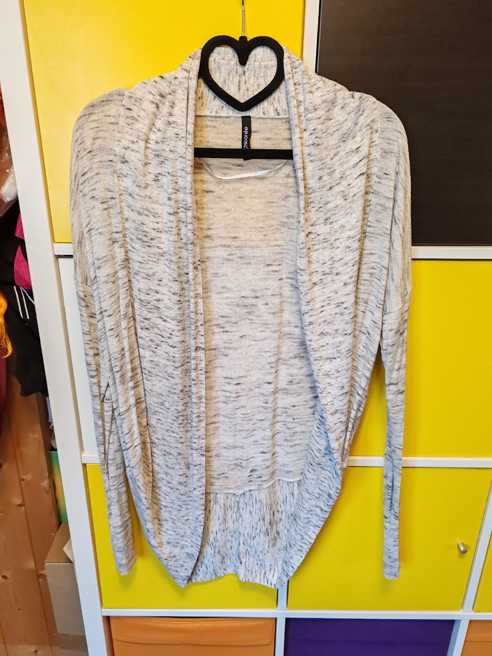 Lotti di vestiti: Diverse Cardigan Damen  kleiderpaket – Usato da Untervaz venduto da DoniWii1985 7
