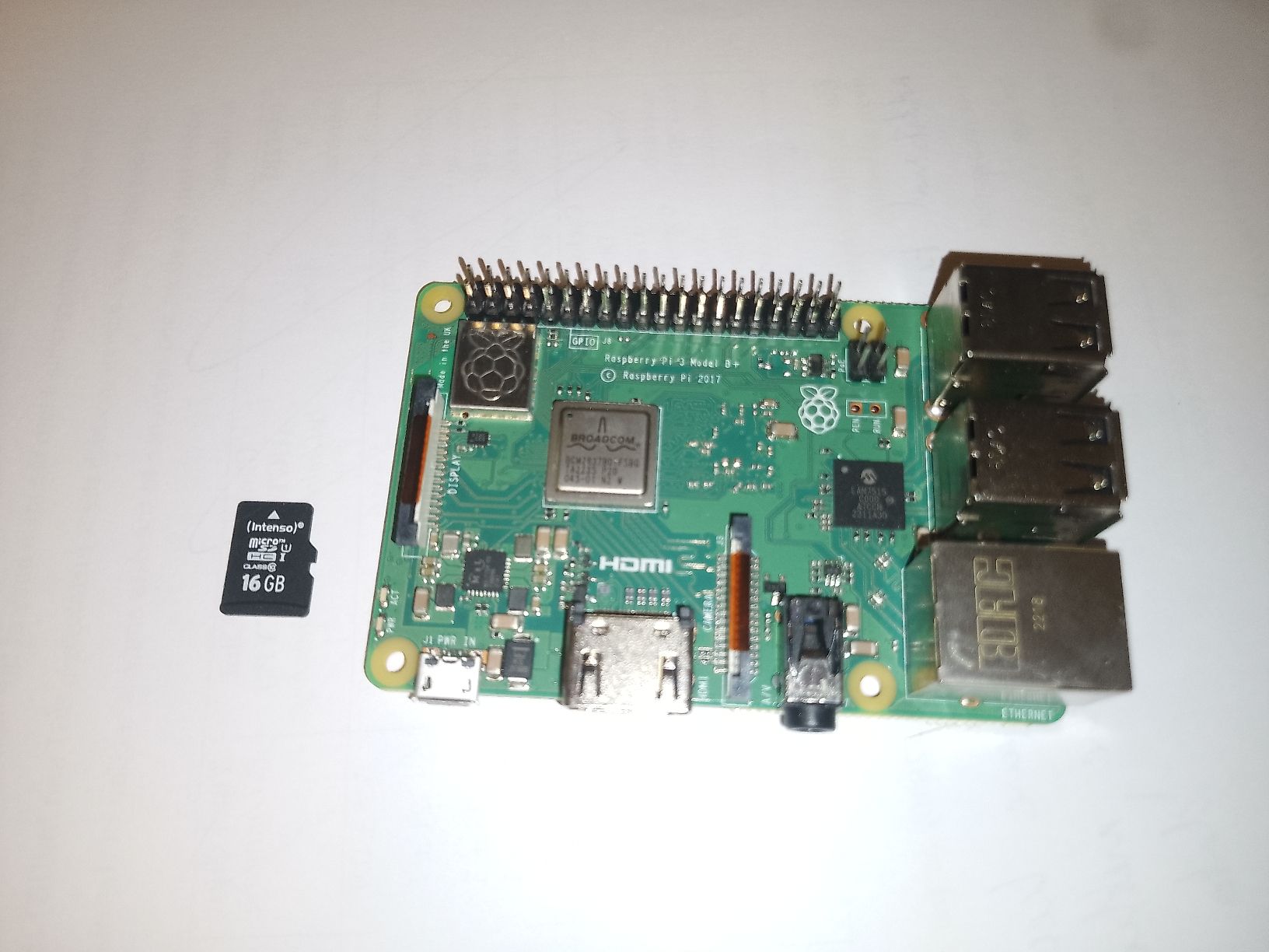 Raspberry Pi PC: Raspberry Pi 3 Model B+, 16GB microSD | Top Zustand – Nuovo (secondo la descrizione) da Rheinfelden venduto da tho_fk2k