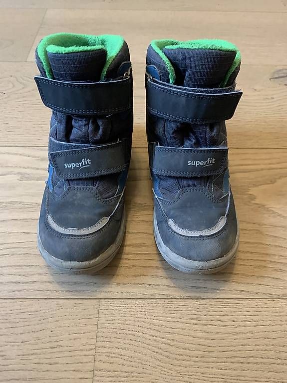 Scarpe per ragazzi: Winterstiefel  – Usato da Basel venduto da Frani010 1