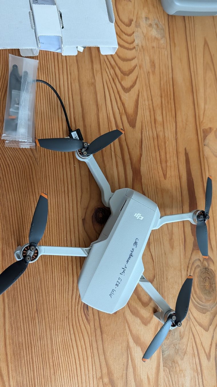 DJI Modellismo RC: DJI Mini 4k Drohne – Usato da Oberweningen venduto da Cadillac2 3