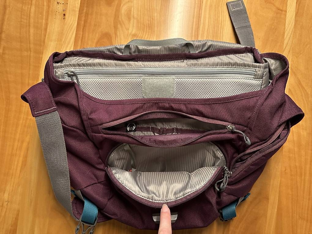 Osprey Borse: Osprey Umhängetasche Flap Jill Courier – Usato da Dübendorf venduto da huschi5443 2