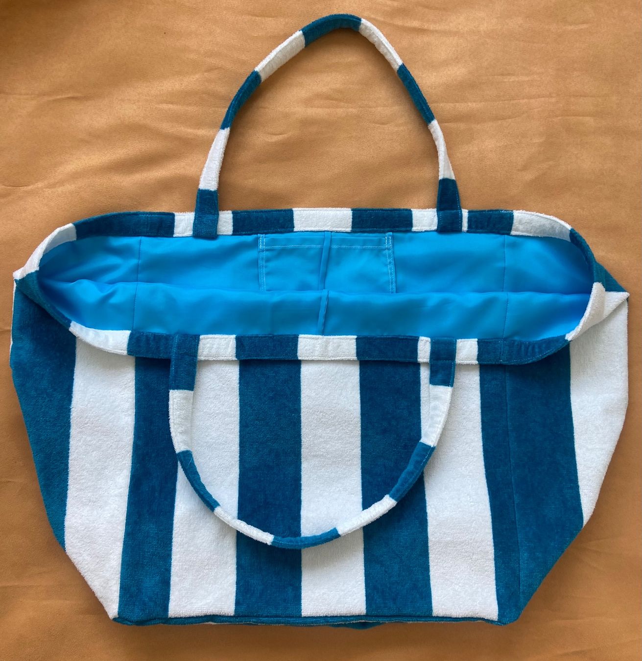Borse: Sac de Plage/Beach Bag Doublé + Pochette – Nuovo (secondo la descrizione) da Les Breuleux venduto da Ljldm01 1