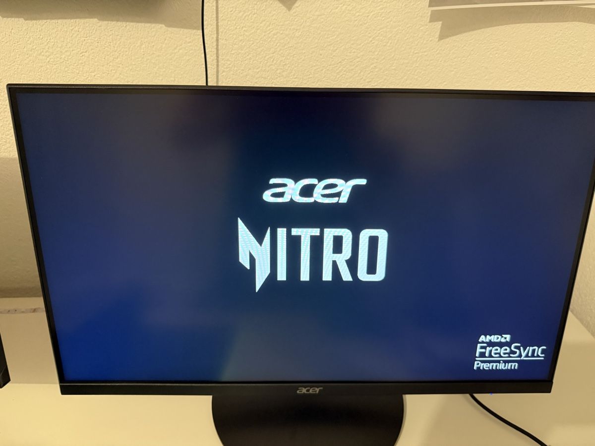 Monitor: Monitor  – Nuovo (secondo la descrizione) da Malvaglia venduto da Tes82