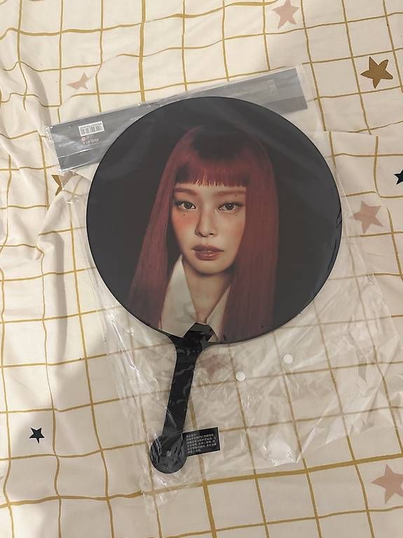 Tops: Jennie black pink éventail NEUF – Gebraucht aus Genève von Juice_K