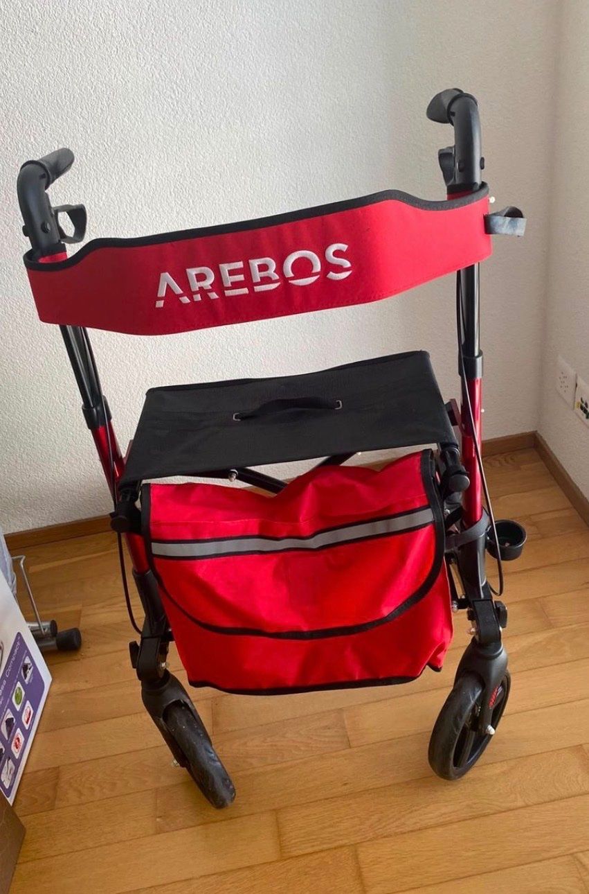 Gehhilfen: Arebos  Rollator – Gebraucht aus Lyss von fbi_3250er