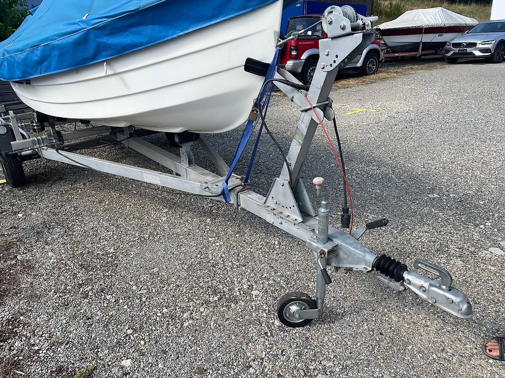 Rimorchi: Bootsanhänger ( Strassentrailer ohne Boot) – Usato da St.Gallen venduto da Otaeb 1